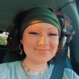 Meet your Posher, Madi